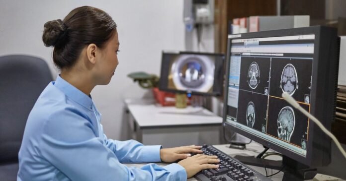 NHS will roll out radiology AI in ten healthcare institutions

